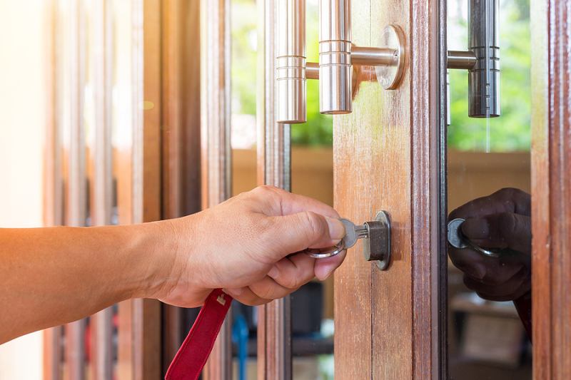 Ways to Secure Your Home While You’re On Vacation